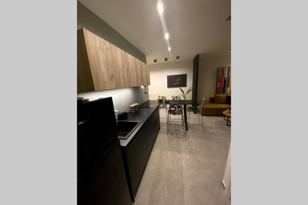 Апартаменты Vyron 1 Elegance Неа-Миханиона Экстерьер фото