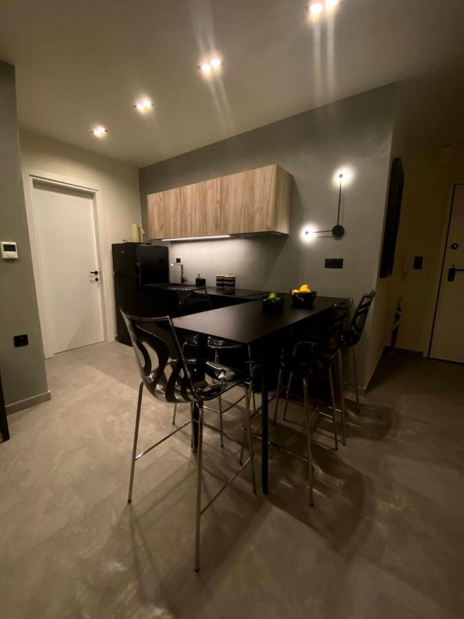Апартаменты Vyron 1 Elegance Неа-Миханиона Экстерьер фото