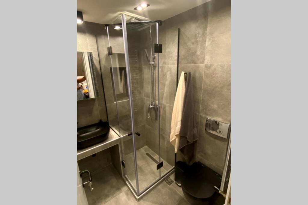 Апартаменты Vyron 1 Elegance Неа-Миханиона Экстерьер фото